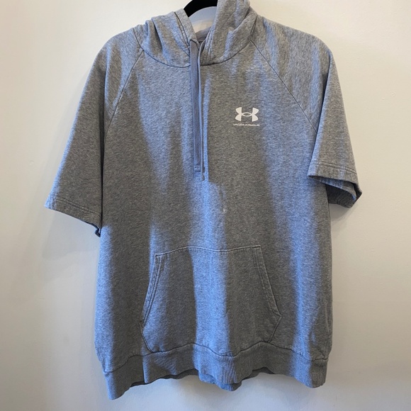 Under Armour Other - Under Armour Short Sleeve Pullover Hoodie